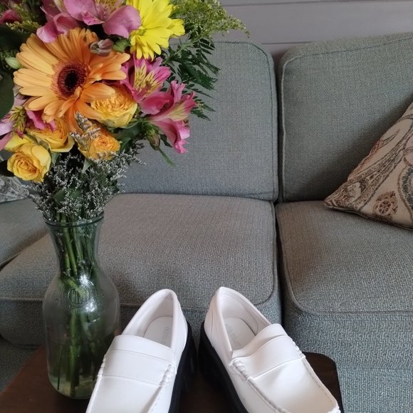 New in box Olivia miller chunky loafers size US 9 - Picture 2 of 4